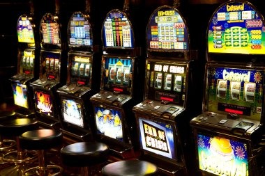 Money Train bonus round with train track and multiplier symbols